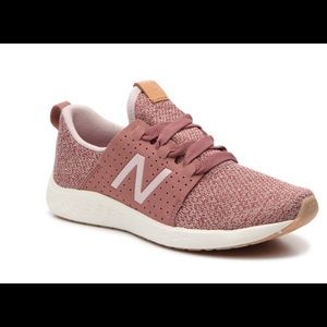 New Balance women’s shoes 7.5